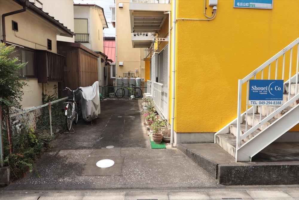 建物外観　自転車置場