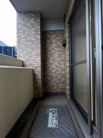 バルコニー　別部屋の参考写真となります