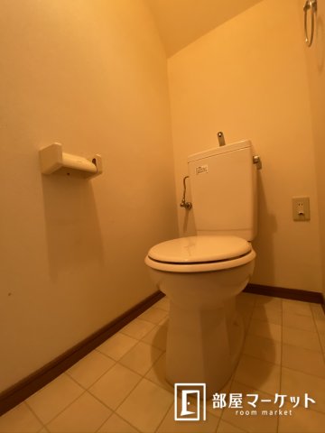 トイレ　同型タイプ