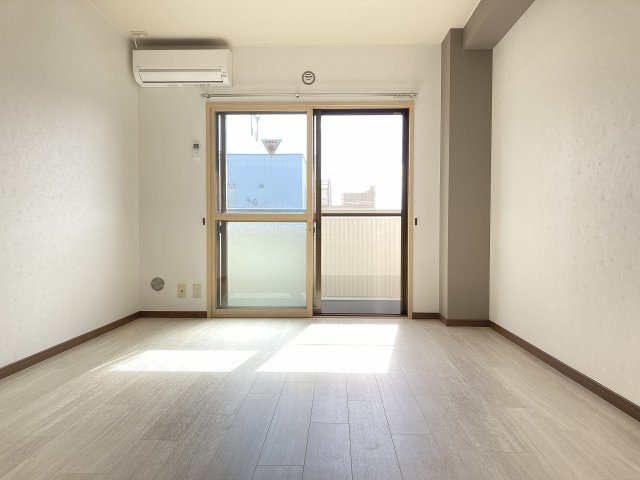 居室・リビング　別室写真