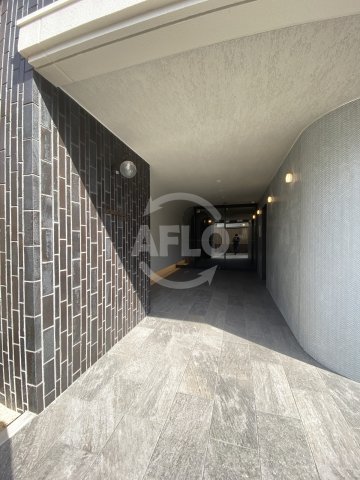 エントランス　グランヴォワール昭和町　エントランス