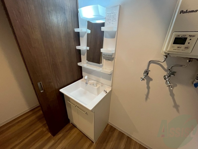 洗面設備　シャンプードレッサーで身支度もラクラクです！