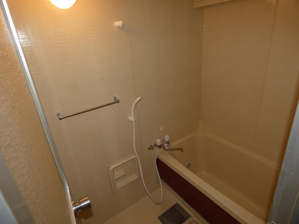 バス・シャワールーム　追焚付バス