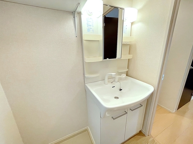 洗面設備　洗面化粧台