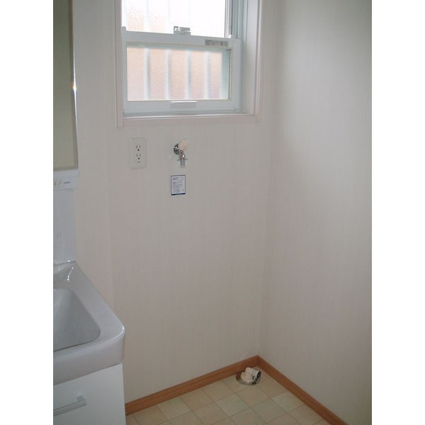 その他　室内写真は別部屋の写真です。