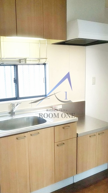 キッチン　キッチンです。