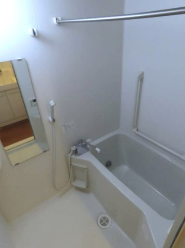 バス・シャワールーム　風呂