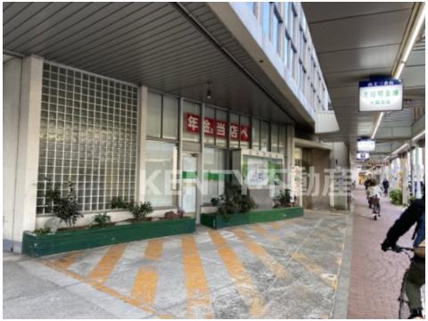 銀行　芝信用金庫大森支店（銀行）まで352m