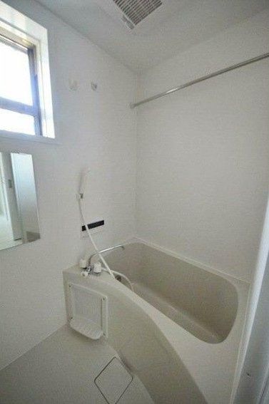 バス・シャワールーム　☆ゆっくりくつろげるお風呂☆