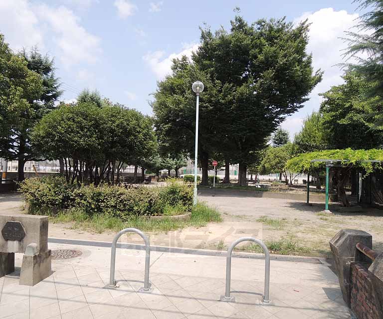 公園　明田児童公園（公園）まで100m