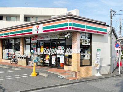 コンビニ　セブン-イレブン 川越霞ケ関東１丁目店（コンビニ）まで686m