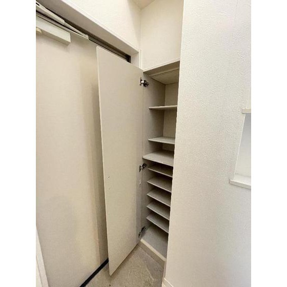 玄関　別部屋参考写真