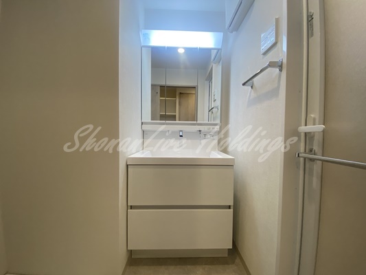 洗面設備　人気の独立洗面♪