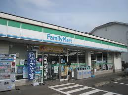 コンビニ　ファミリーマート栗生四丁目店（コンビニ）まで321m
