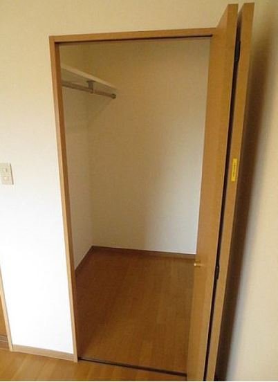 収納　※別号室の参考写真になります。