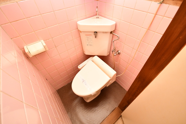 トイレ　トイレ