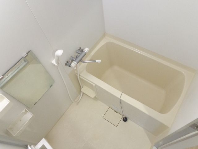 バス・シャワールーム　浴室