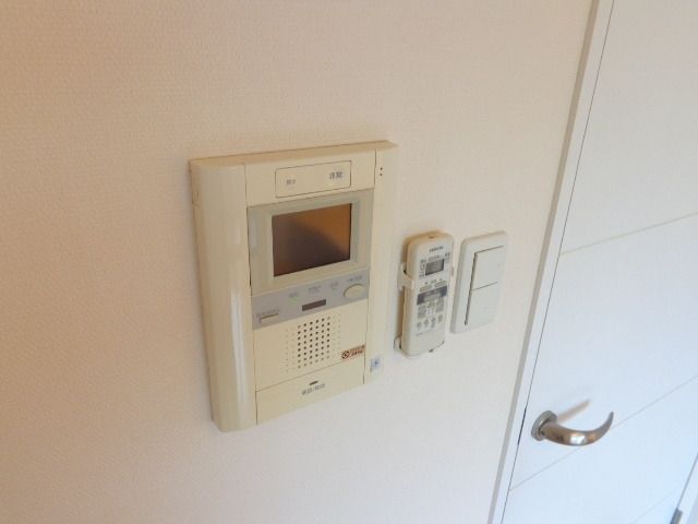 その他設備　モニター付きインターホン