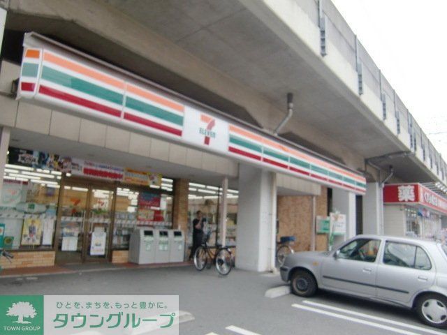 コンビニ　セブンイレブン（コンビニ）まで100m