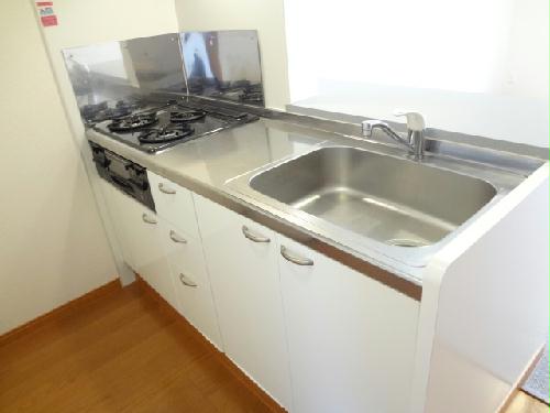 キッチン　ガスコンロ3口