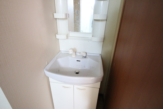 洗面設備　※別室の参考写真の為、現況優先です。