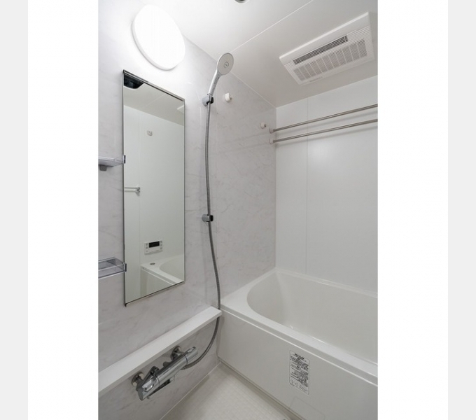 バス・シャワールーム　バスルーム