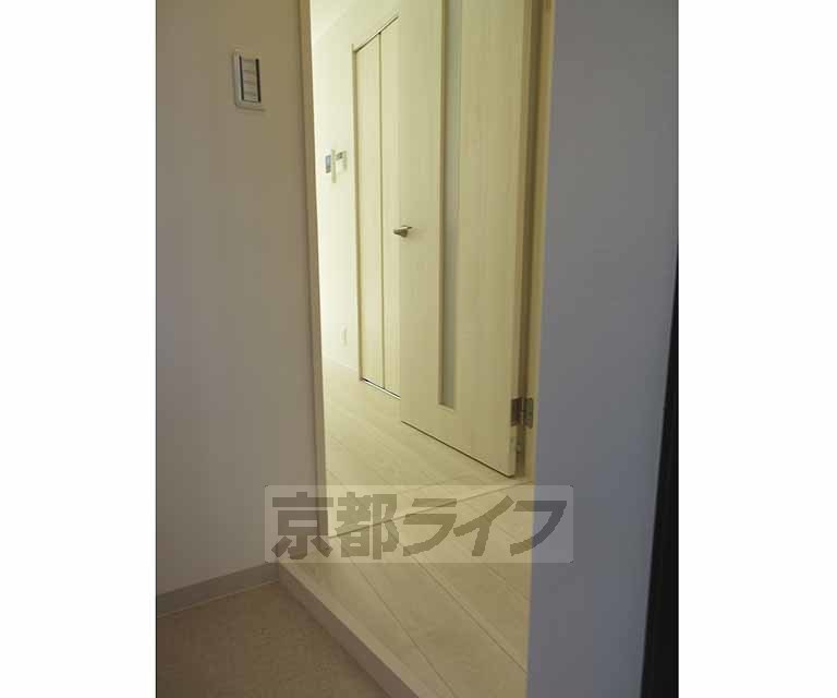 その他部屋・スペース　明るい玄関先です
