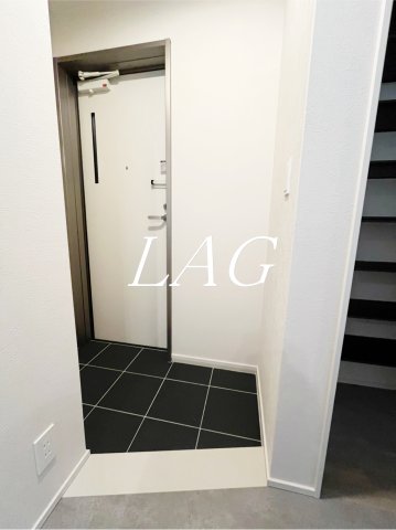 玄関　玄関です。