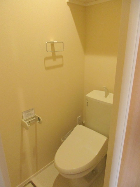 トイレ　★温水洗浄便座★