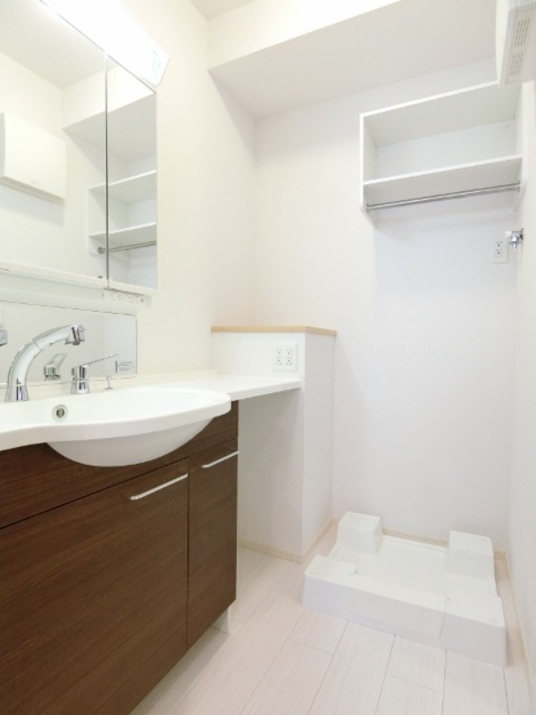 洗面設備　図面と現状に相違がある場合には現状を優先