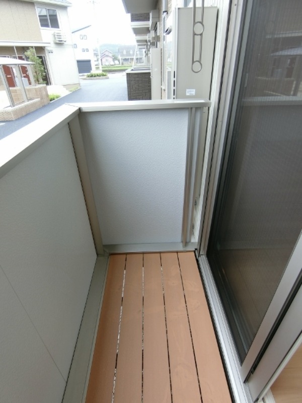 バルコニー　図面と現状に相違がある場合には現状を優先