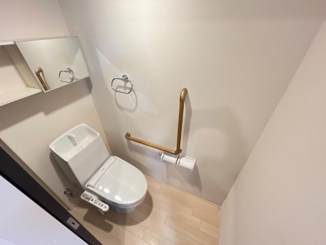 トイレ　シャワー付トイレ（イメージ）