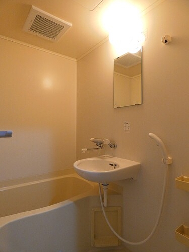 バス・シャワールーム　浴室