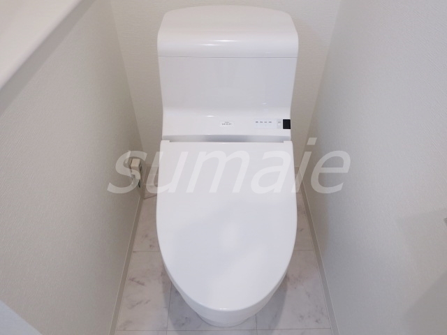 トイレ　温水洗浄便座付きトイレ♪