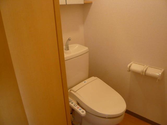 トイレ　シャワー付トイレ