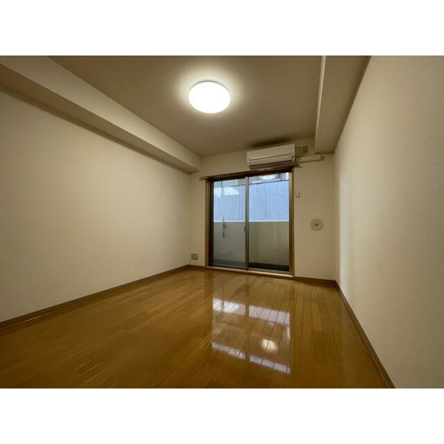 居室・リビング　ブルーム学芸大II　目黒区目黒本町　東急東横線学芸大学駅　東