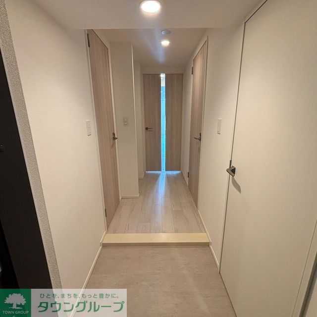 玄関　※写真は同タイプ住戸です。