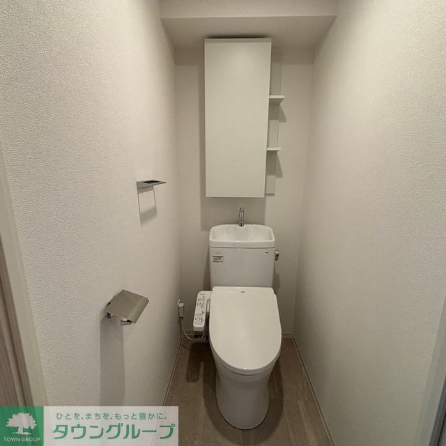 トイレ　※写真は同タイプ住戸です。