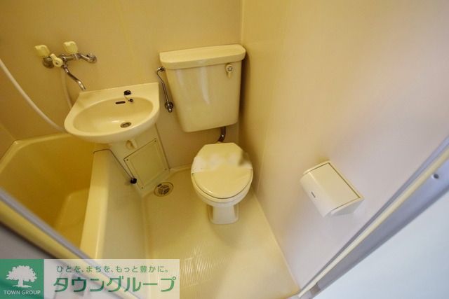 トイレ　※家具ない部屋の写真（別室）※