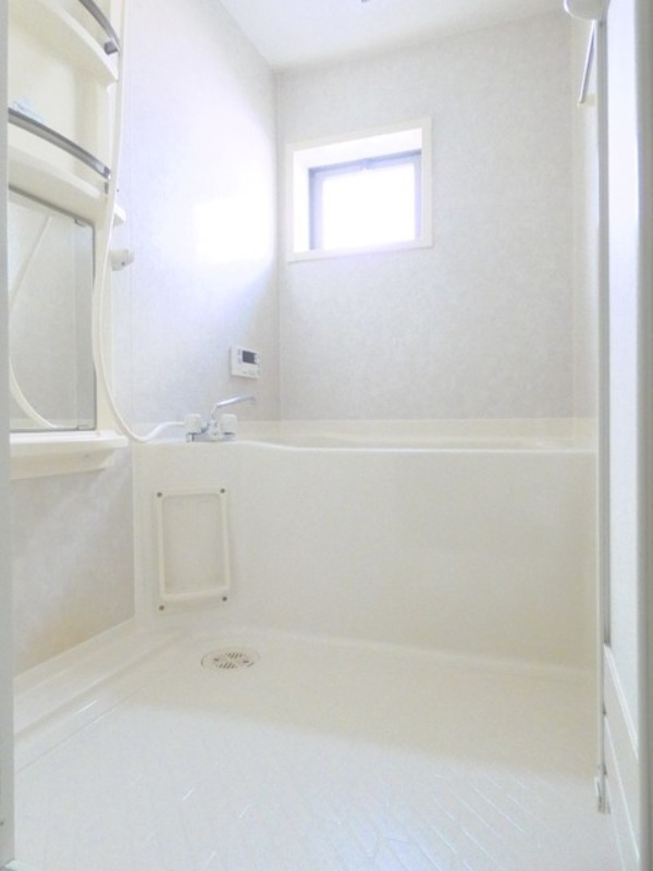 バス・シャワールーム　図面と現状に相違がある場合には現状を優先