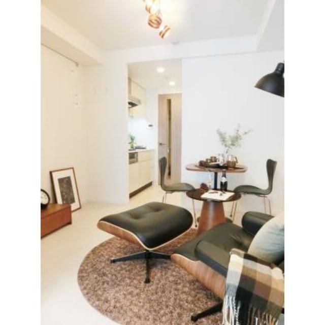 居室・リビング　写真は同タイプ住居です。