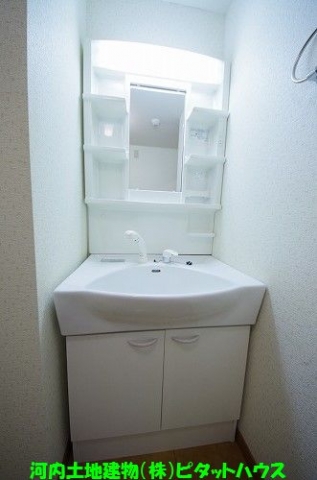 洗面設備　洗面台（類似室内）