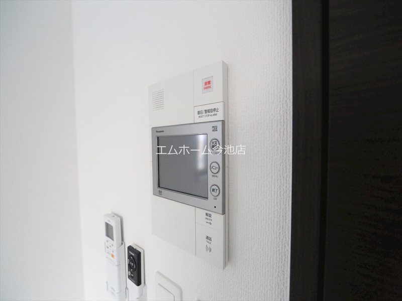 セキュリティ　TVモニター付インターホン