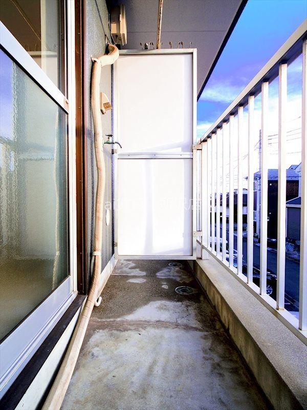 バルコニー　※同仕様写真です