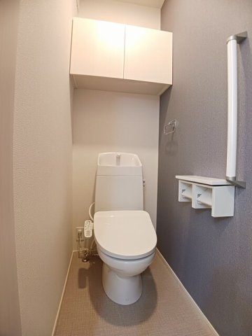 トイレ　トイレもきれいです