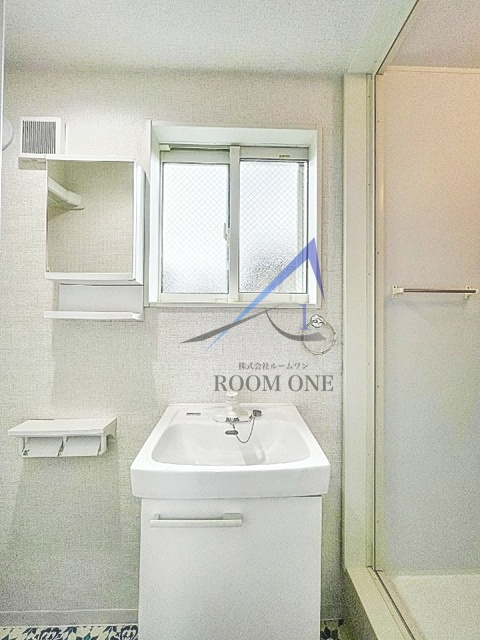 洗面設備　洗面台です。