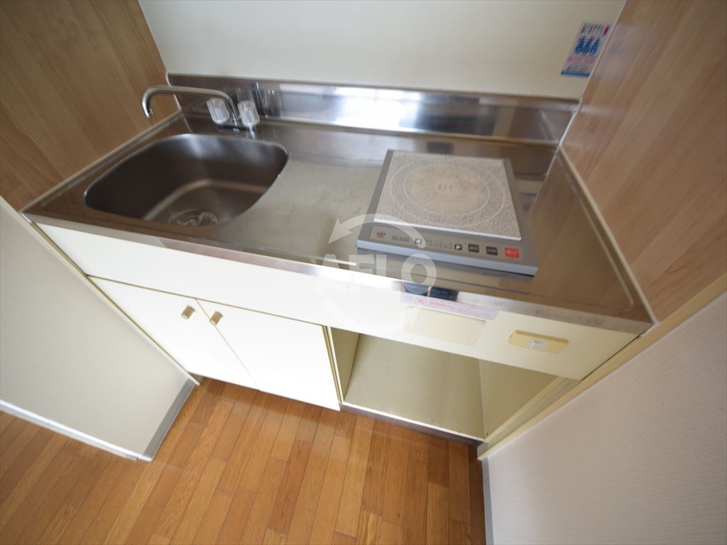 キッチン　グランドール長堀　システムキッチン