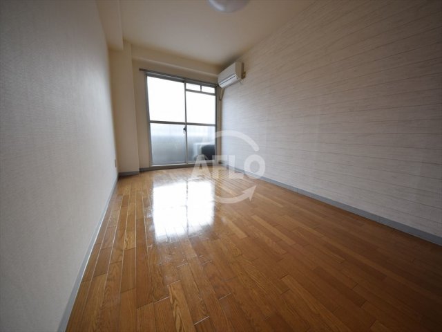 居室・リビング　グランドール長堀　洋室