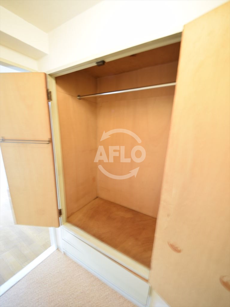 収納　グランドール長堀　クローゼット