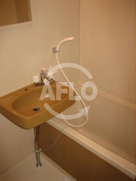 洗面設備　グランドール長堀　洗面台